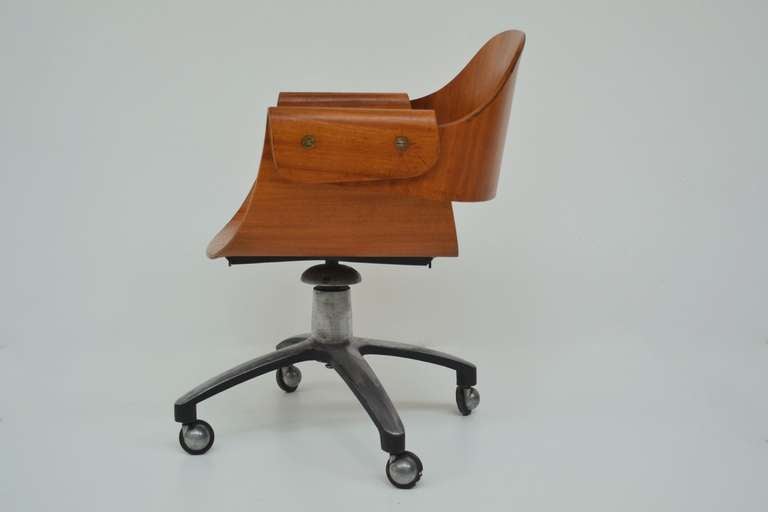 Italian Chair for desk  in plywood- 50's