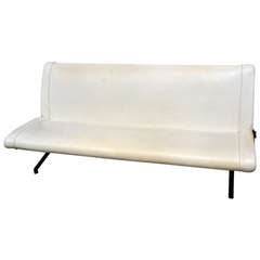 Sofa Bed D70 by Osvaldo Borsani - Tecno Sofa Bed D70 by Osvaldo Borsani - Tecno