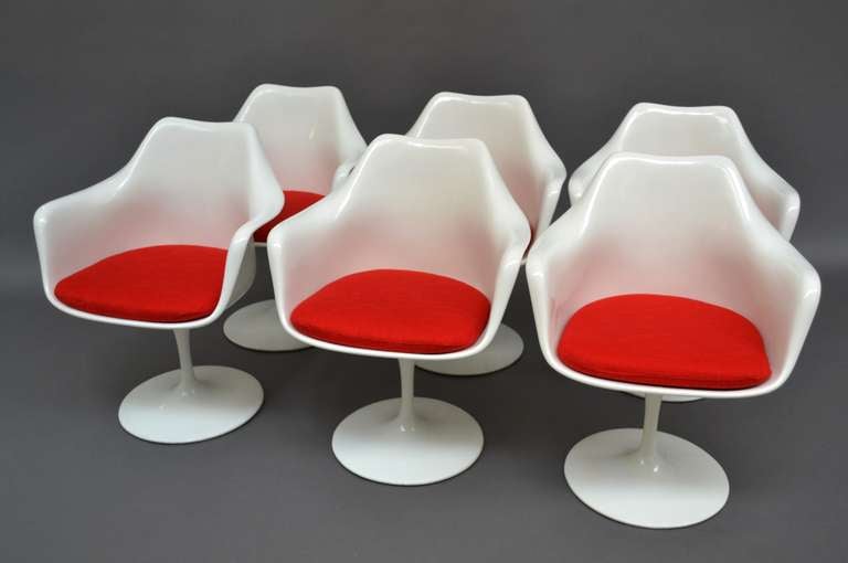 Set of 6 Tulip chairs, very good vintage condition