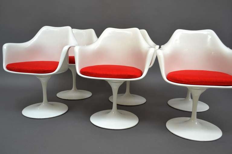 Fiberglass Set of 6 Tulip chairs