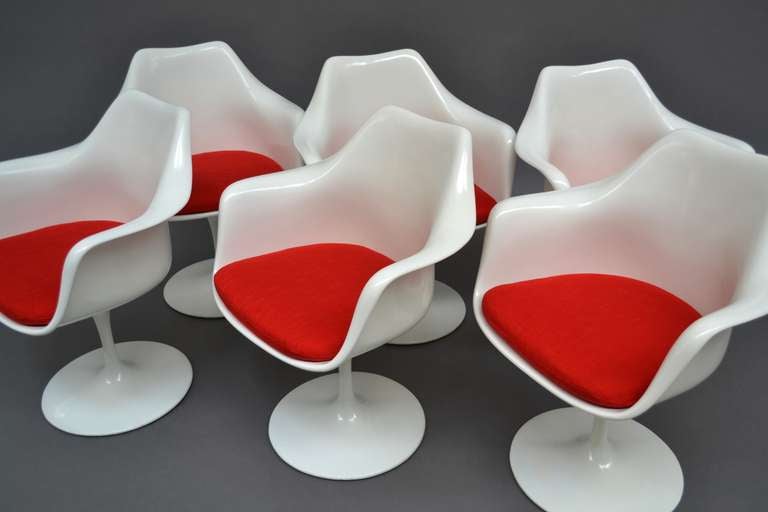 Set of 6 Tulip chairs 1