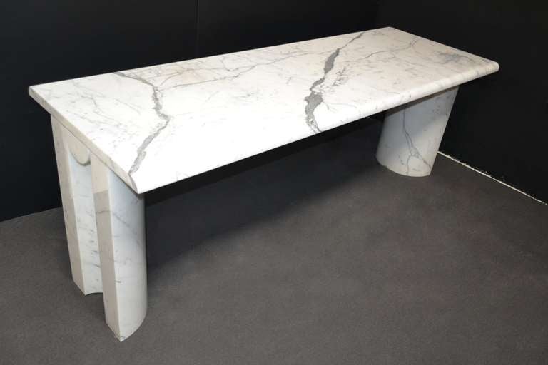 Console Table In Marble Skipper