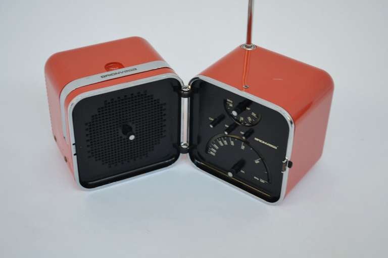 Radio designed on 1964-working.