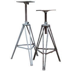 Metal Sculptor Stands