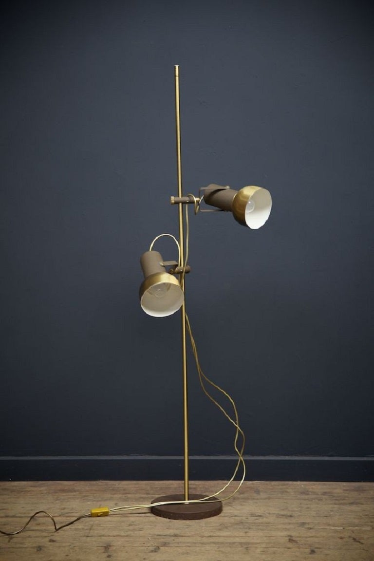 A double spot floor lamp. 

Dutch 1970s 

Rewired and PAT tested. 

164cm tall and 26cm at the base. 

H:164 W: 58 D45 CM