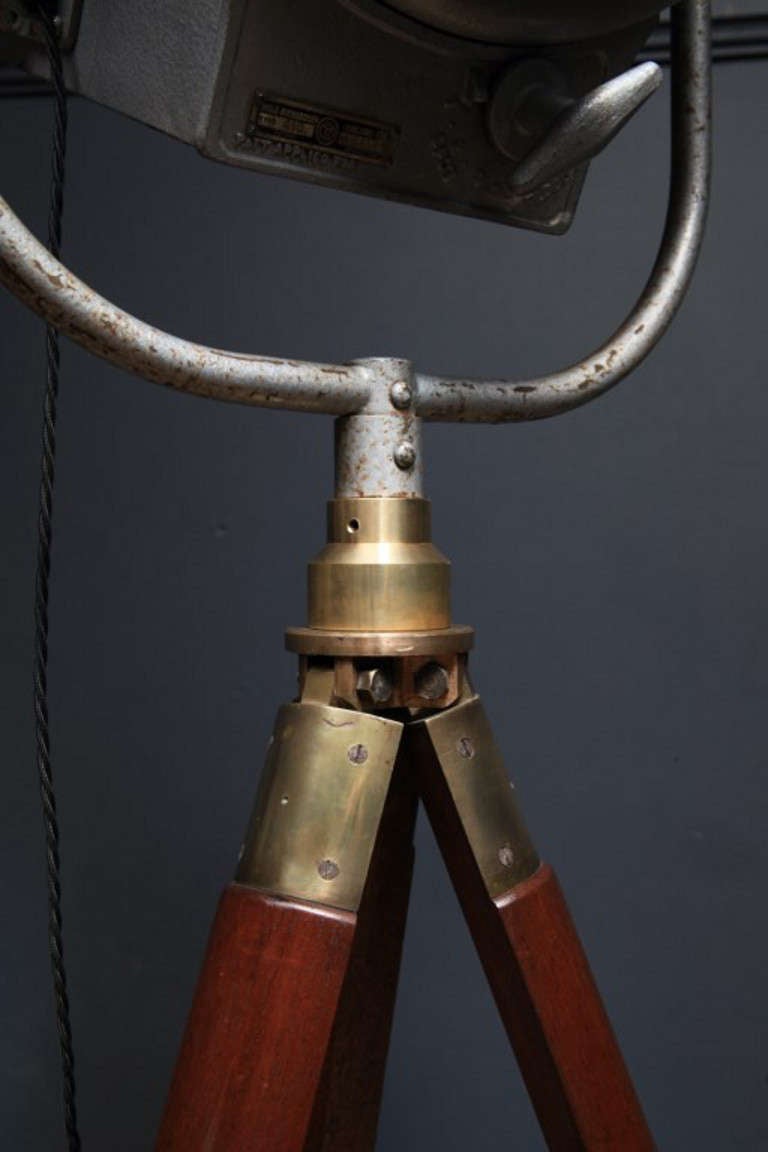 Mole Richardson Spot Light On Tripod In Excellent Condition In Llandudno, Conwy