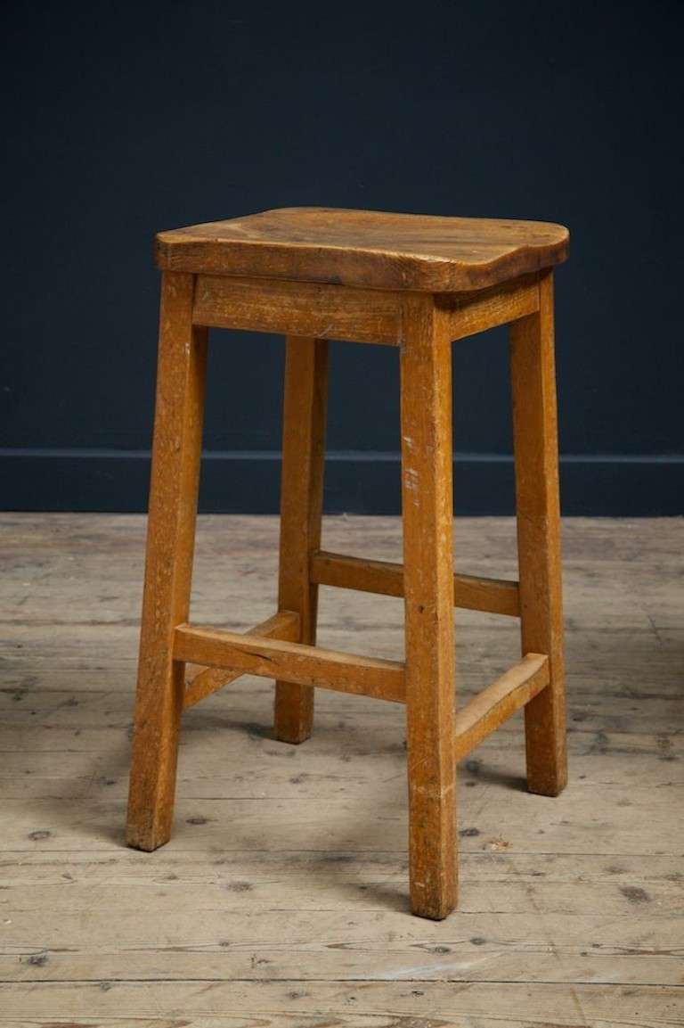 English Lab stools 1