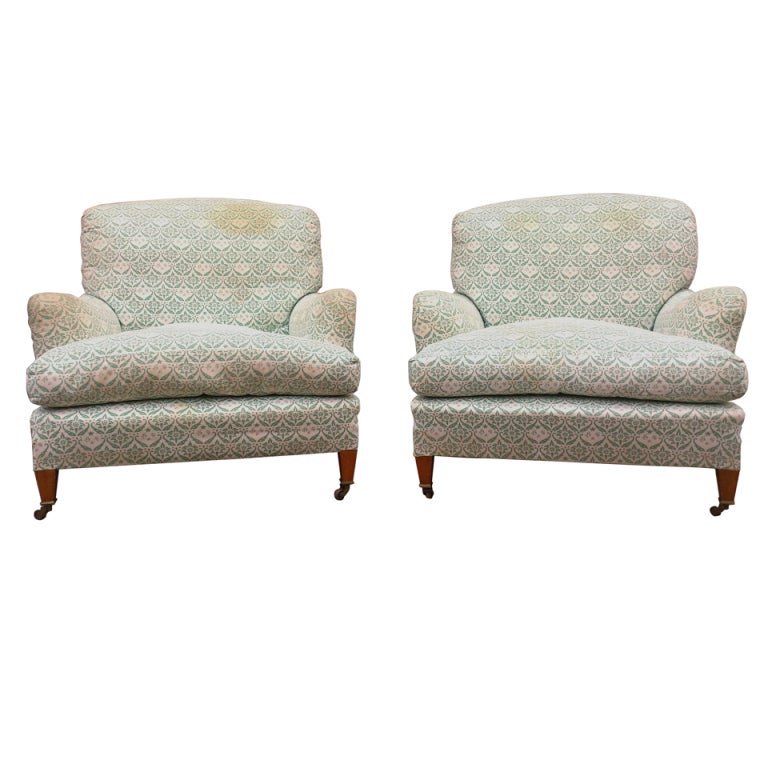 Pair Of Howard And Sons Large Comfortable Armchairs At 1stdibs
