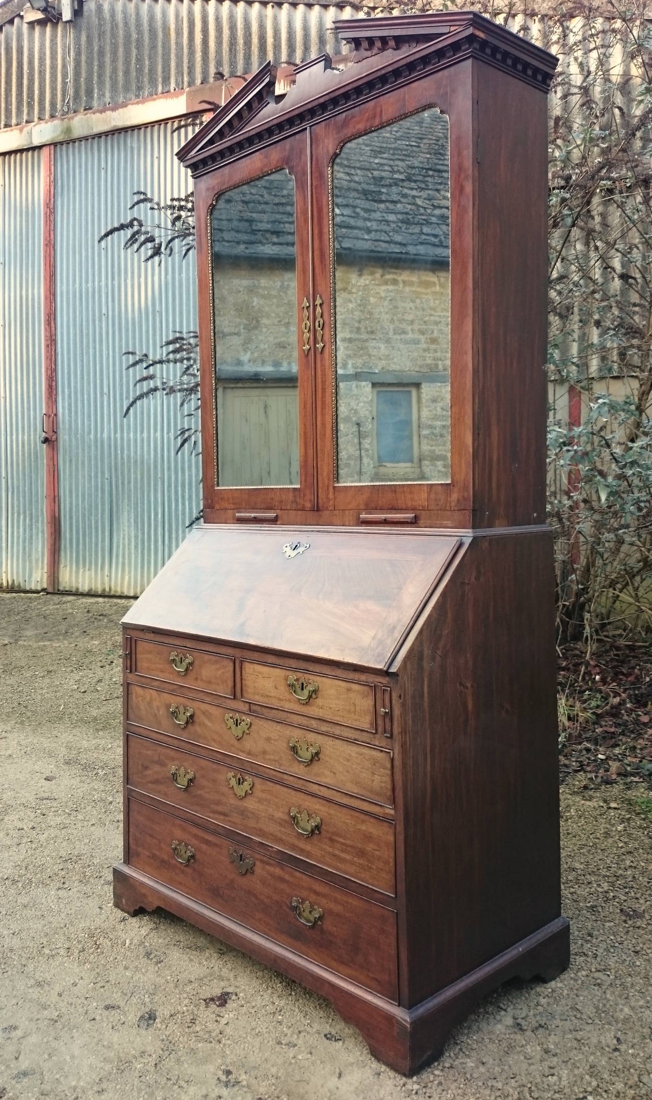 Early Antique Bureau Bookcase Made of Exceptional Mahogany In Good Condition For Sale In Gloucestershire, GB