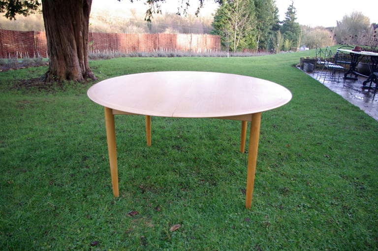 Mid-Century Modern Danish Mid-20th Century Table and Chairs For Sale