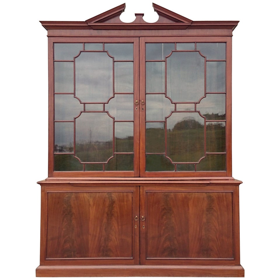 Antique Chippendale Mahogany Bookcase