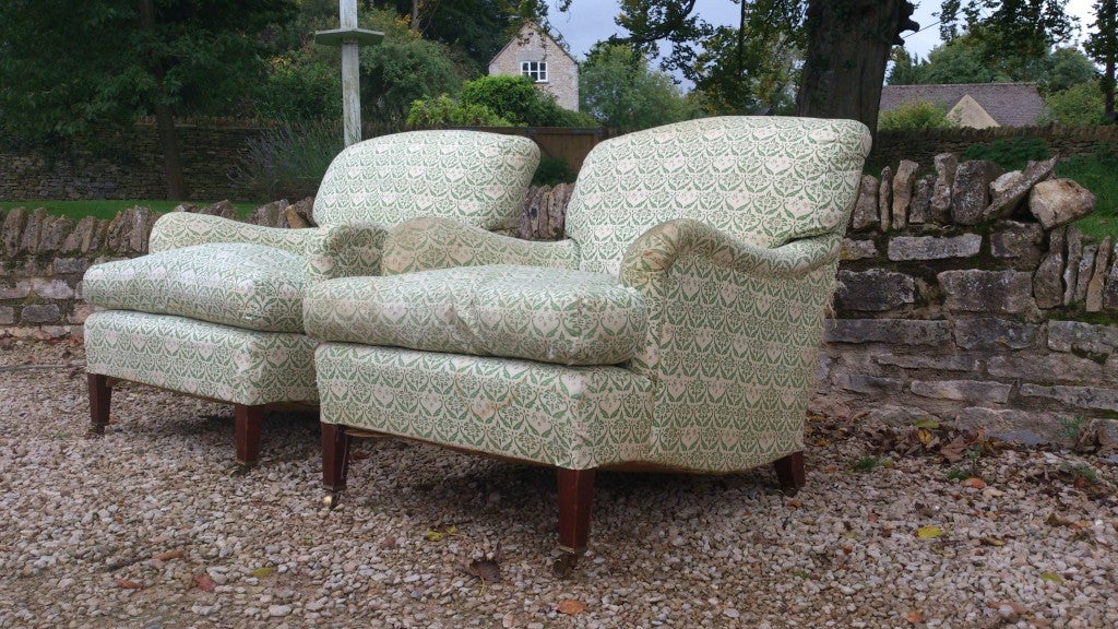 19th Century Pair of Antique Armchairs 