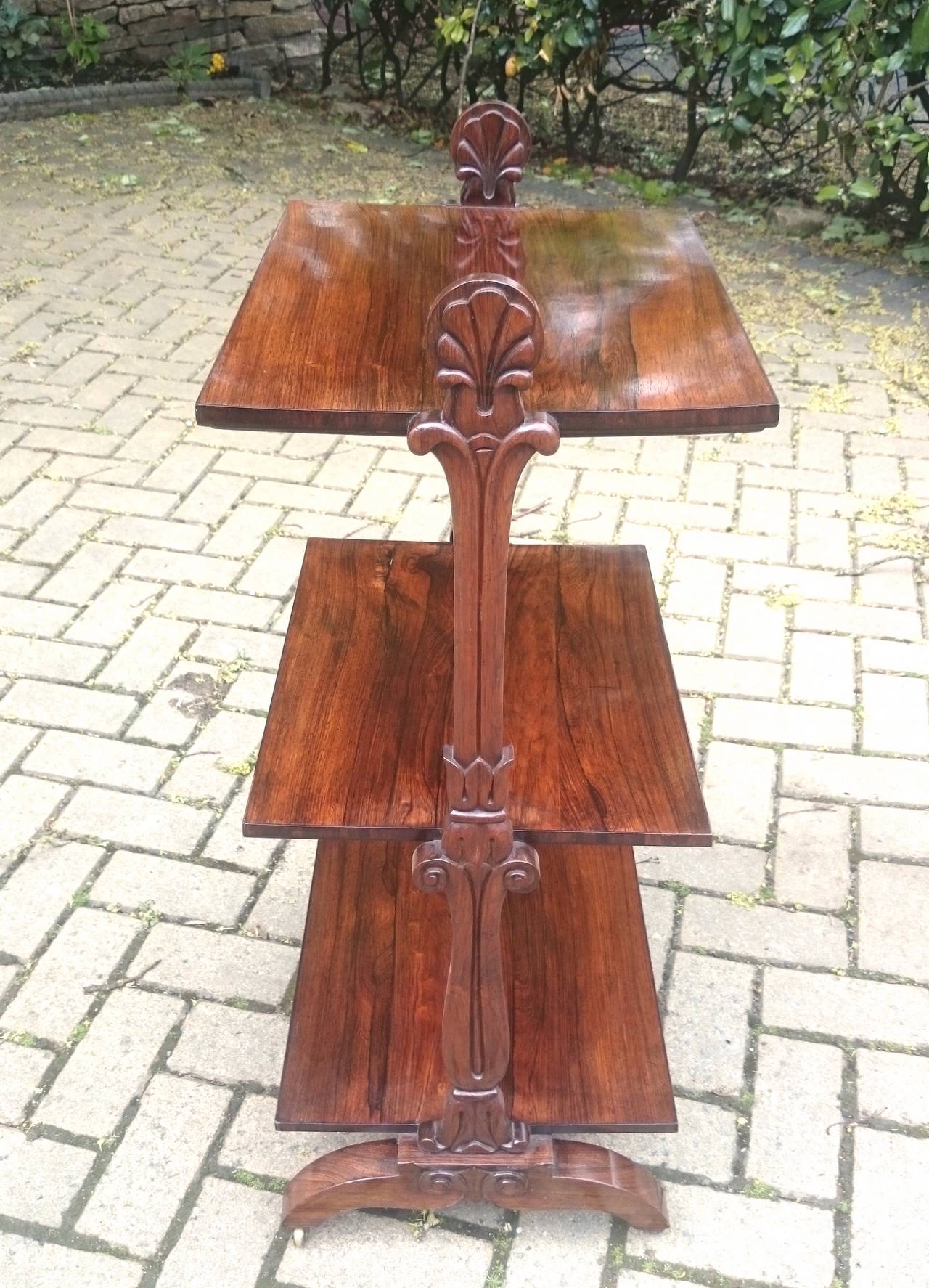 British Beautiful and Delicate Little Regency Rosewood Whatnot