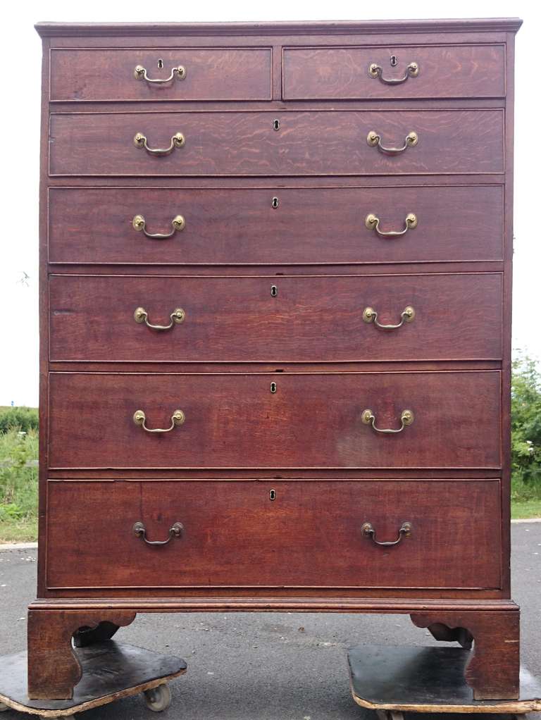 18th Century and Earlier Antique Oak Chest of Drawers