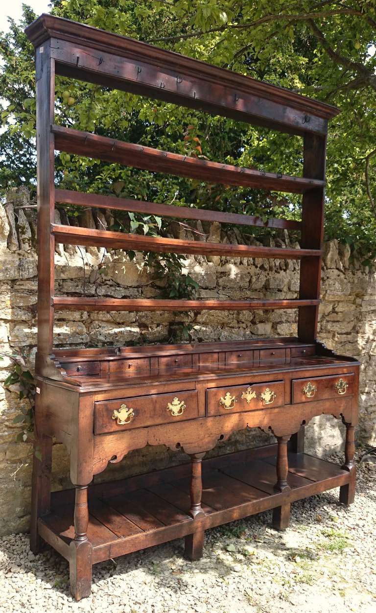 Early Oak Dresser In Good Condition In Gloucestershire, GB