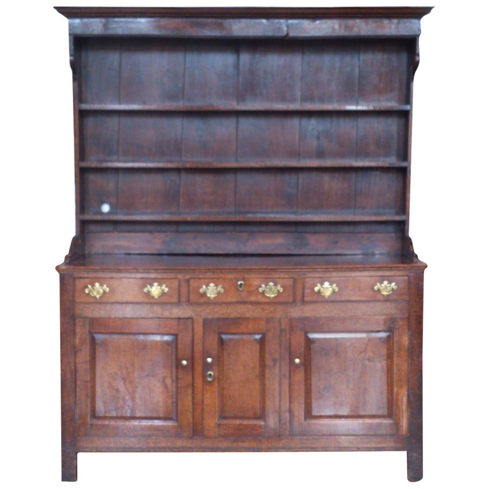 Early 18th Century Oak Dresser