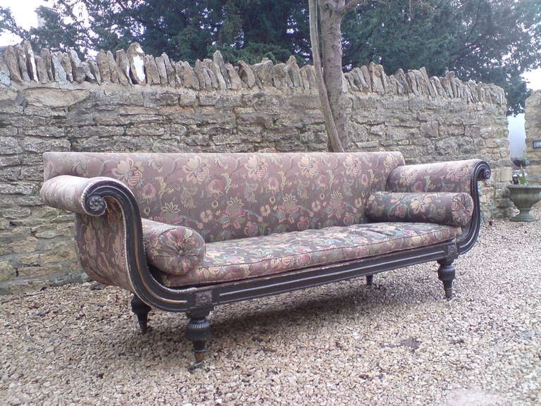 Regency Ebonised Sofa In Excellent Condition For Sale In Gloucestershire, GB