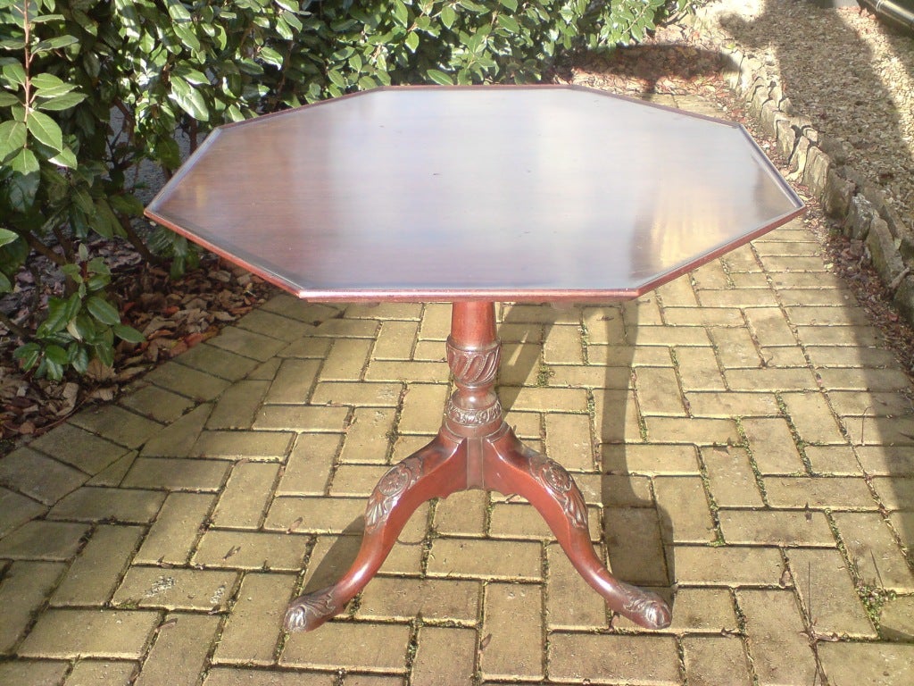 George III Period Mahogany Wine / Lamp / Tripod Table