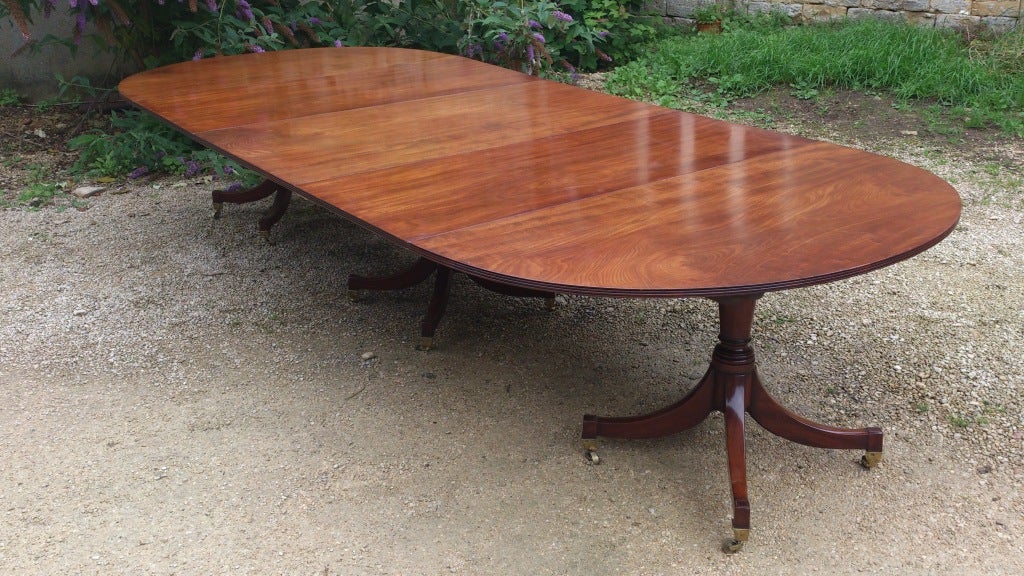 English George III Cuban Mahogany Antique Dining Table