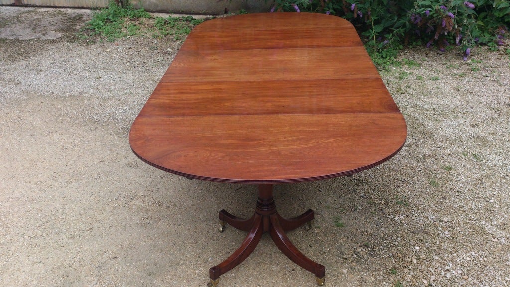 George III Cuban Mahogany Antique Dining Table In Excellent Condition In Gloucestershire, GB