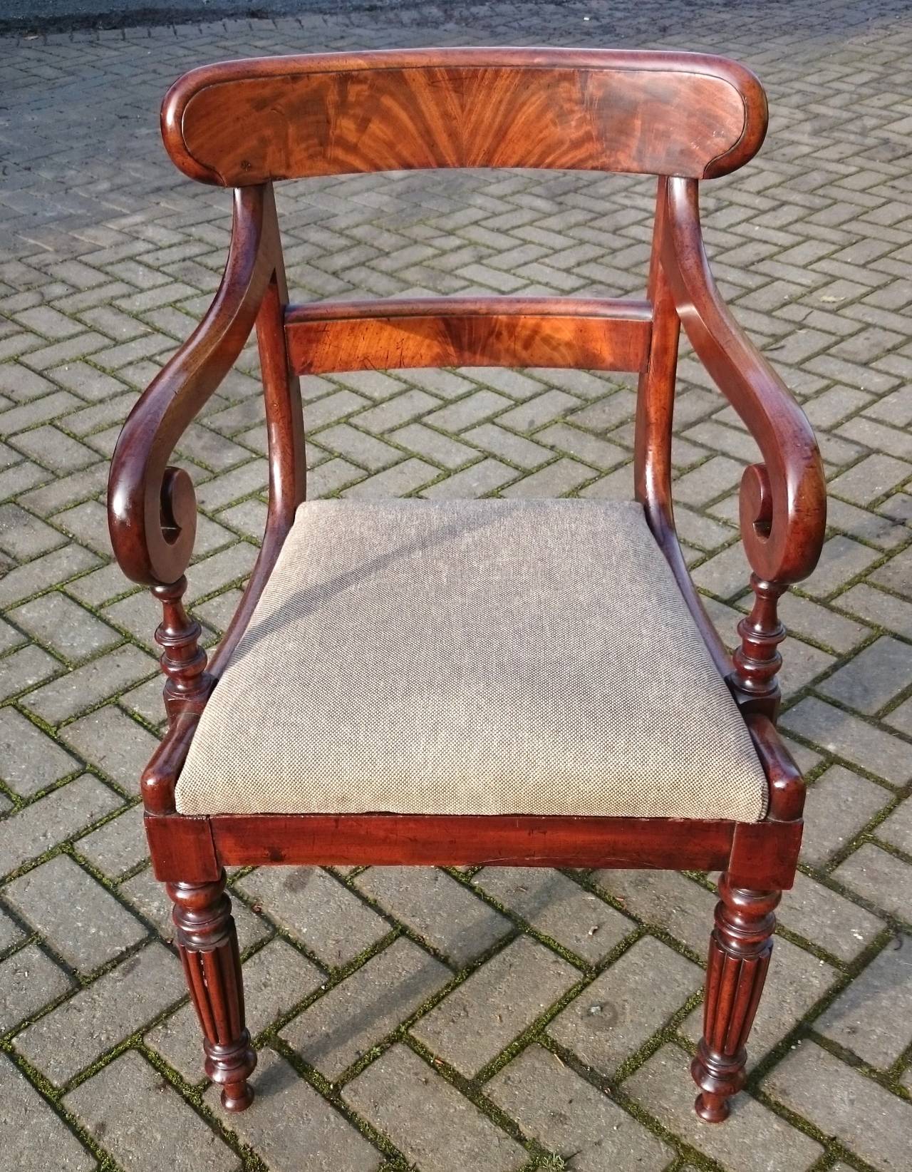 antique carver dining chairs