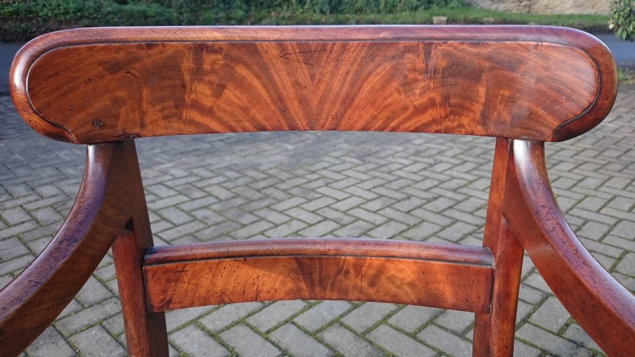 Antique Carver Dining / Desk Chair In Excellent Condition For Sale In Gloucestershire, GB