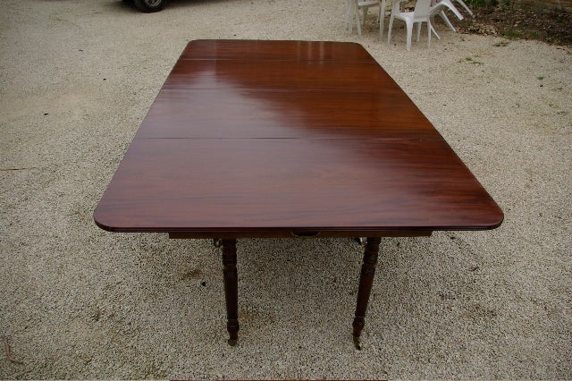 200 Year Old Extending Dining Table With Removable Legs 3