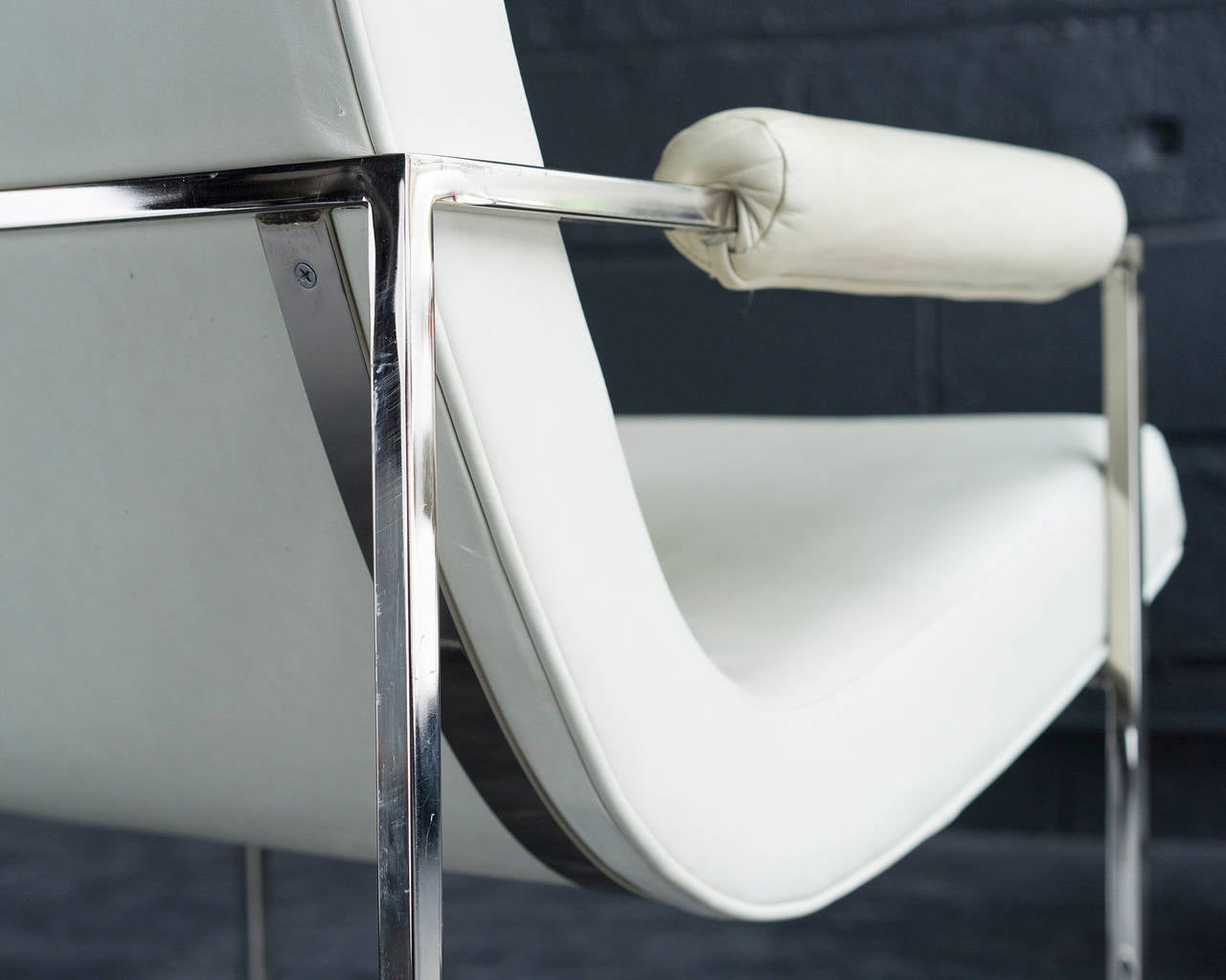 Scoop-in-Cube Chairs by Milo Baughman 3