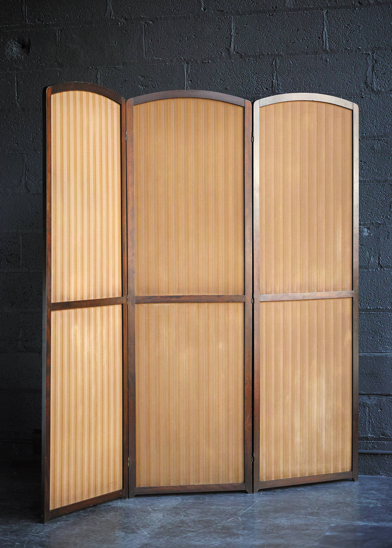 American Three-Panel Folding Screen