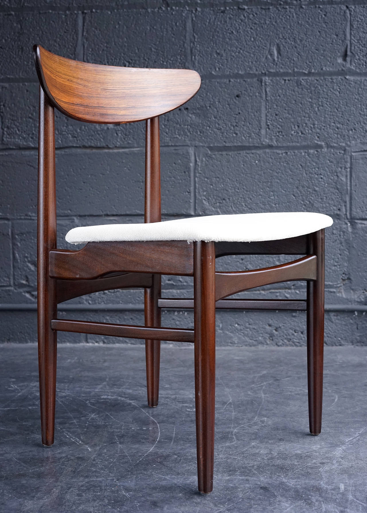 Danish Modern Rosewood Dining Set In Good Condition In Brooklyn, NY