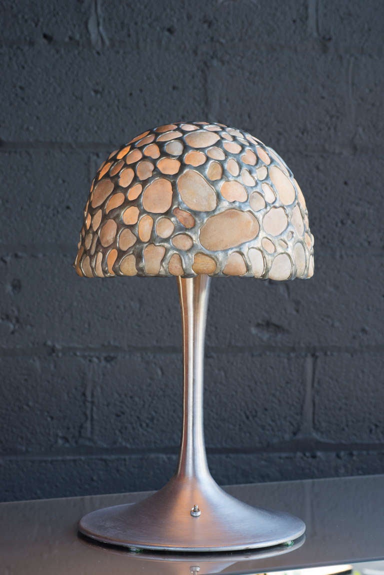 Dome-of-Stones Table Lamp 4