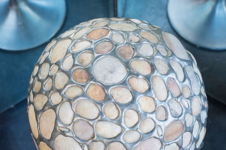 Dome-of-Stones Table Lamp 1