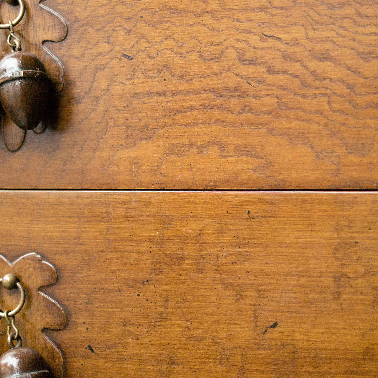 Acorn Dresser by Johan Tapp 3