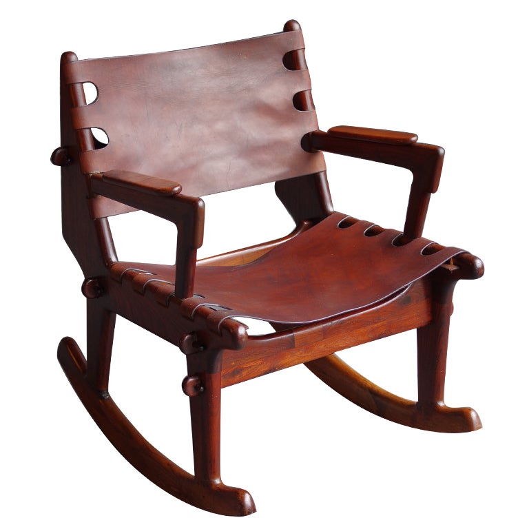 T. Caivinagua Rocking Chair