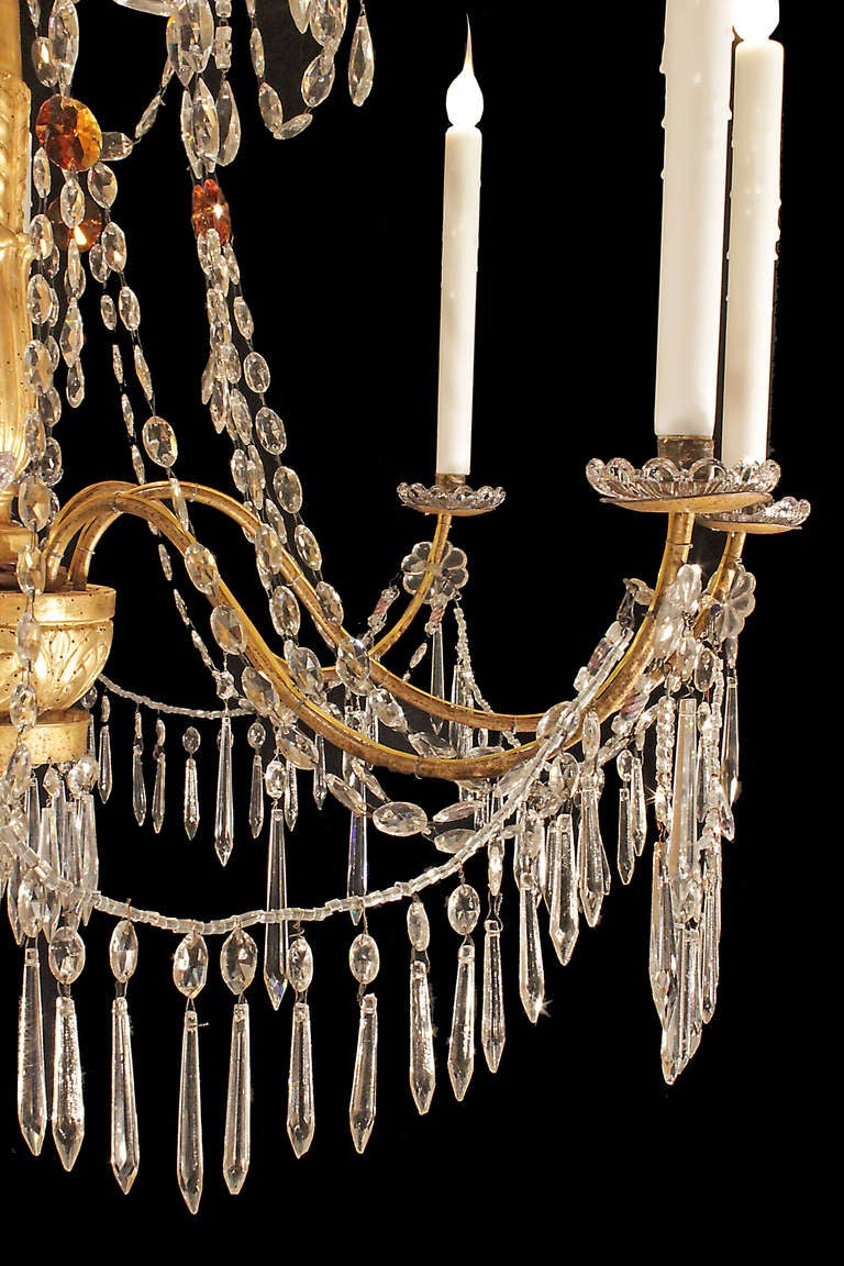 Pair of Italian 18th Century Giltwood and Crystal Genovese Chandeliers In Excellent Condition In West Palm Beach, FL