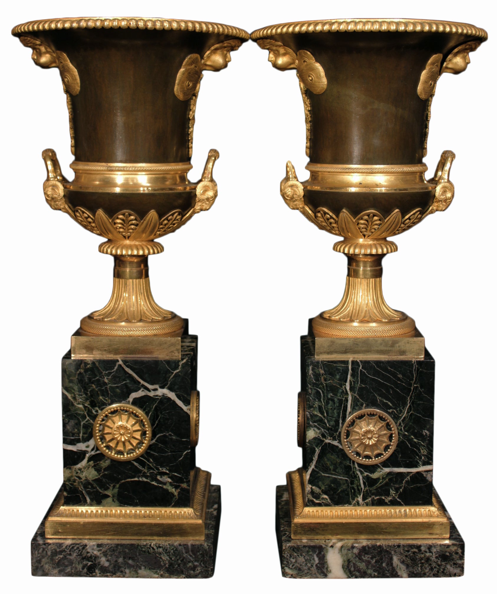 French 1st Empire period circa 1805-1810 patinated bronze urns