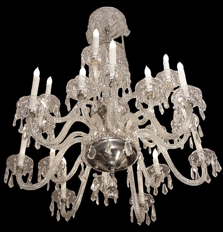 A Pair Of Late 19th Century Waterford Crystal Chandeliers In Excellent Condition In West Palm Beach, FL