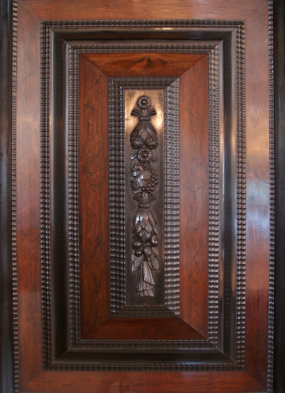 18th Century Dutch  Meubles à Coussins  Ebony Kussenkast In Excellent Condition In West Palm Beach, FL