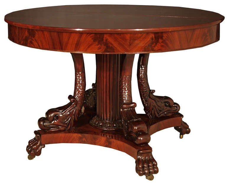Italian 19th Century Neoclassical Style Mahogany Dining Table In Excellent Condition In West Palm Beach, FL