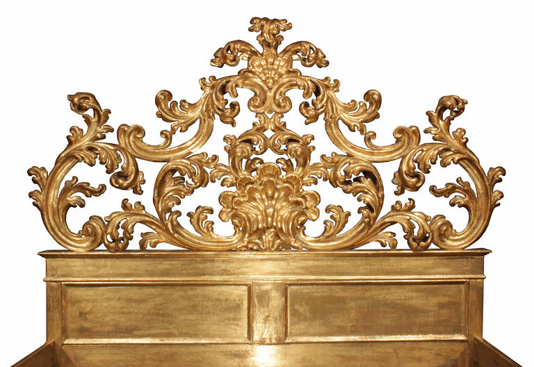 Italian 19th Century Louis XV Style Giltwood Bed 1