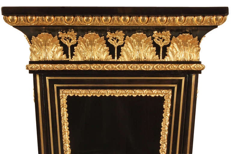Pair of 19th Century French Louis XVI Style Ebony, Brass and Ormolu Pedestals In Excellent Condition In West Palm Beach, FL