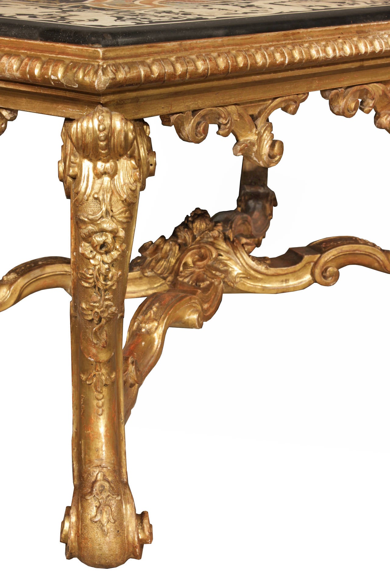 Italian 18th Century Scagliola Top on a 19th Century Giltwood Base In Excellent Condition In West Palm Beach, FL