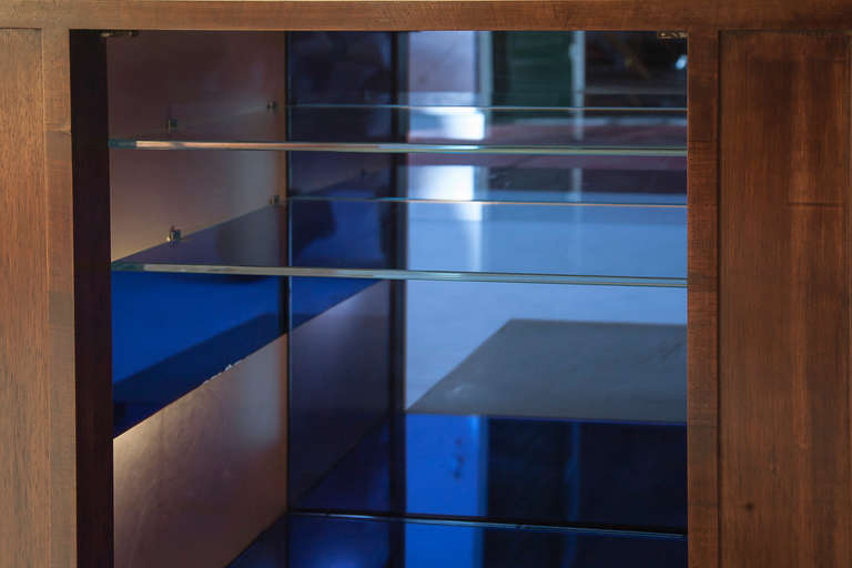 Seltene hängende blaue verspiegelte Schrankbar mit Spiegeln von Pietro Chiesa für Fontana Arte, 1940 (Mitte des 20. Jahrhunderts)