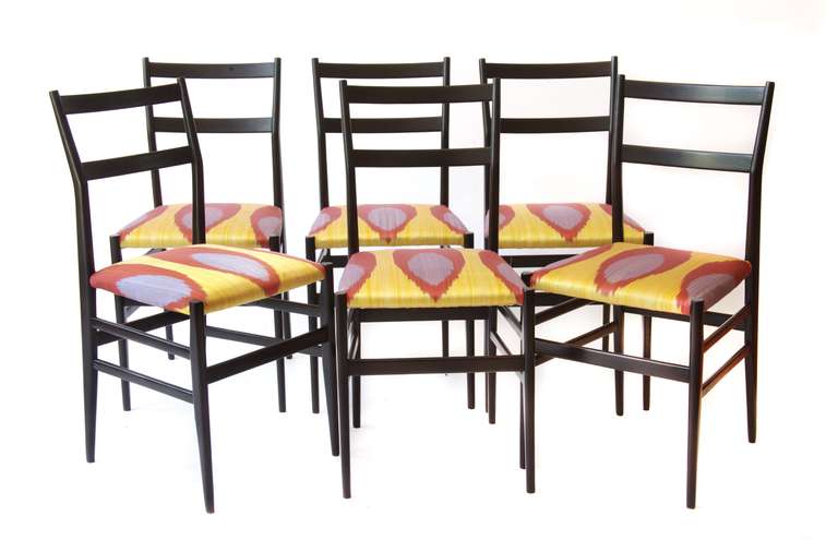 Set of Six Elegant Gio Ponti Leggere Chairs 