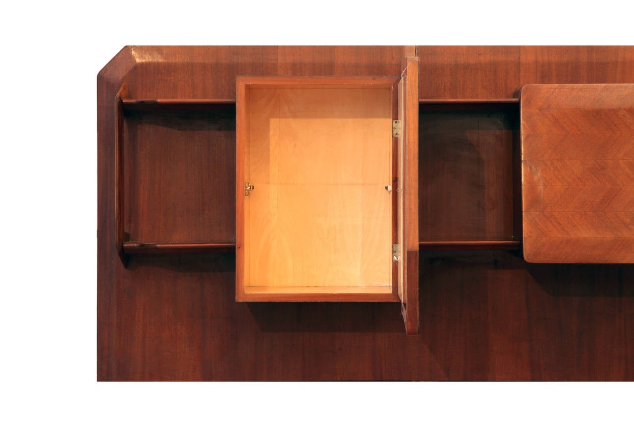 Italian Large Dassi Mahogany Wall Unit Bookcase, 4 doors, Part of Unique Living Room 1940 For Sale