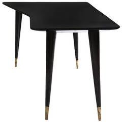 Elegant Asymmetrical Coffee Table Attributed to Gio Ponti Elegant Asymmetrical Coffee Table Attributed to Gio Ponti