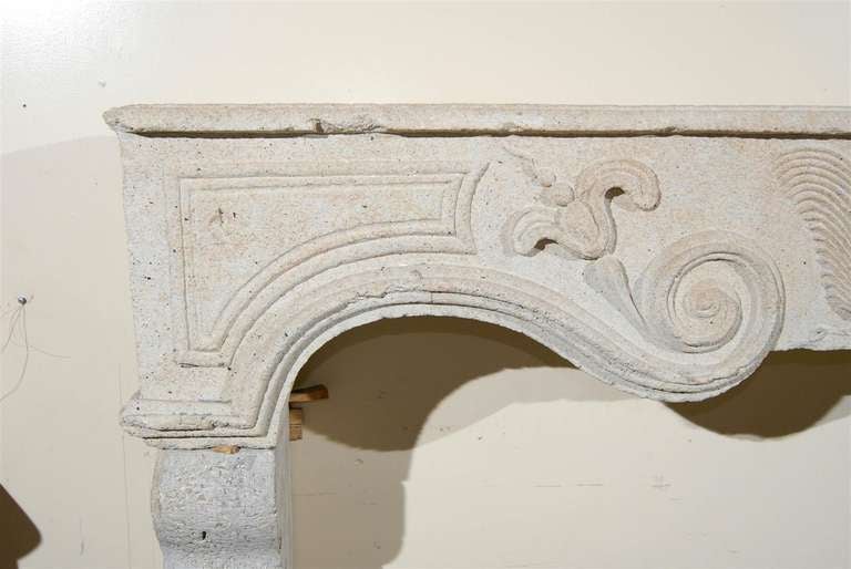 17th C. Carved Stone Mantel from Provence For Sale 2