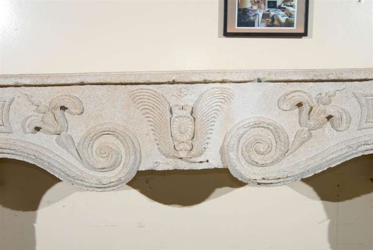 17th C. Carved Stone Mantel from Provence In Good Condition For Sale In Atlanta, GA