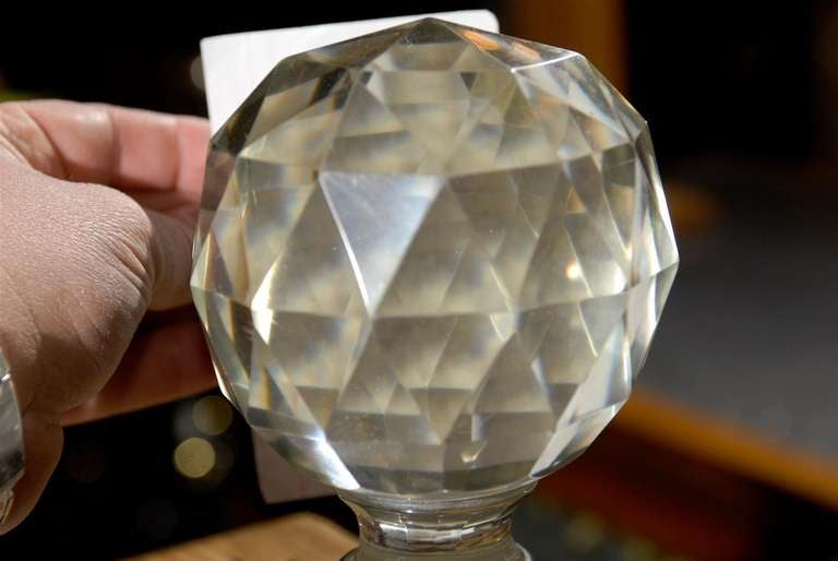 19th C. Cut Glass Boule d'Escalier, French Staircase Finial, on Brass Base. In Good Condition In Atlanta, GA
