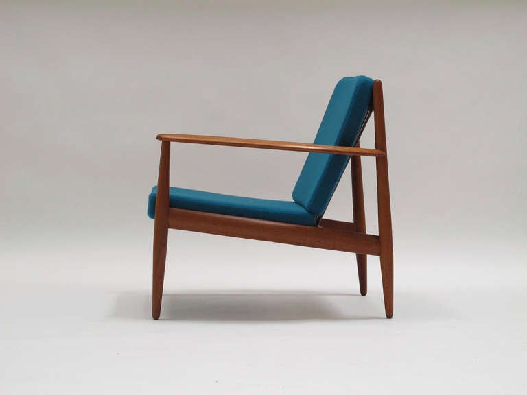 Dänische Loungesessel von Greta Jalk (Holz)
